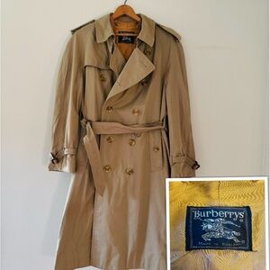Burberry Vintage Men’s Trench Coat with Removable Plaid Wool Liner Sz 48 Regular